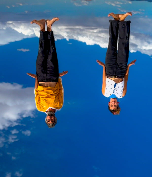 Espectáculo de acrobacia y danza sobre mástil chino.
